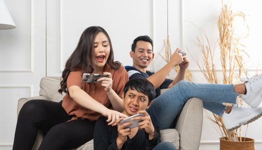 ví điện tử 8Day